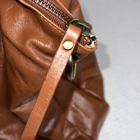 LATICO BROWN LEATHER WOMENS SHOULDER BAG W/DETACHABLE STRAP - Picture 12 of 12